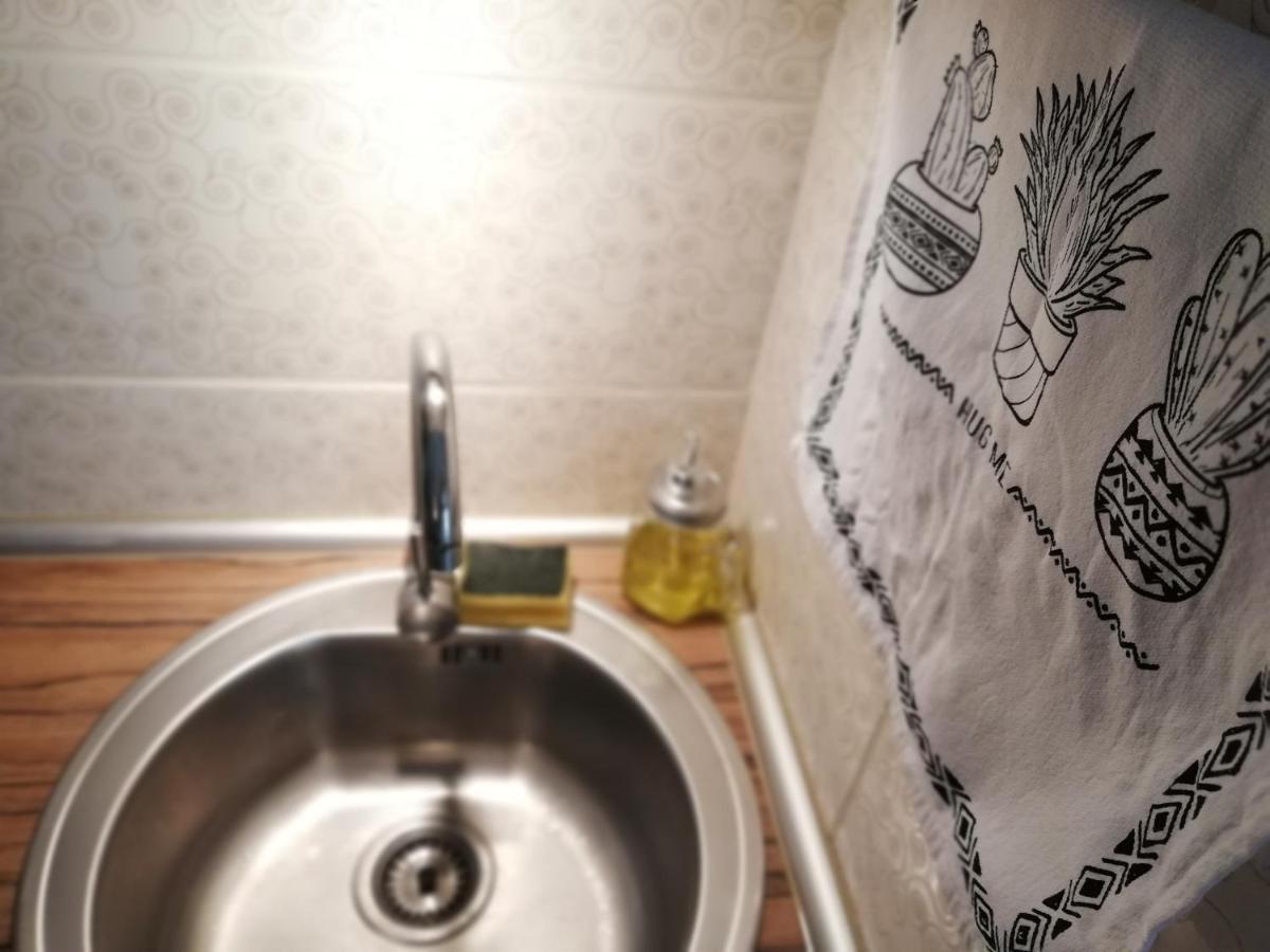 Nest Hotel Belgrado Buitenkant foto