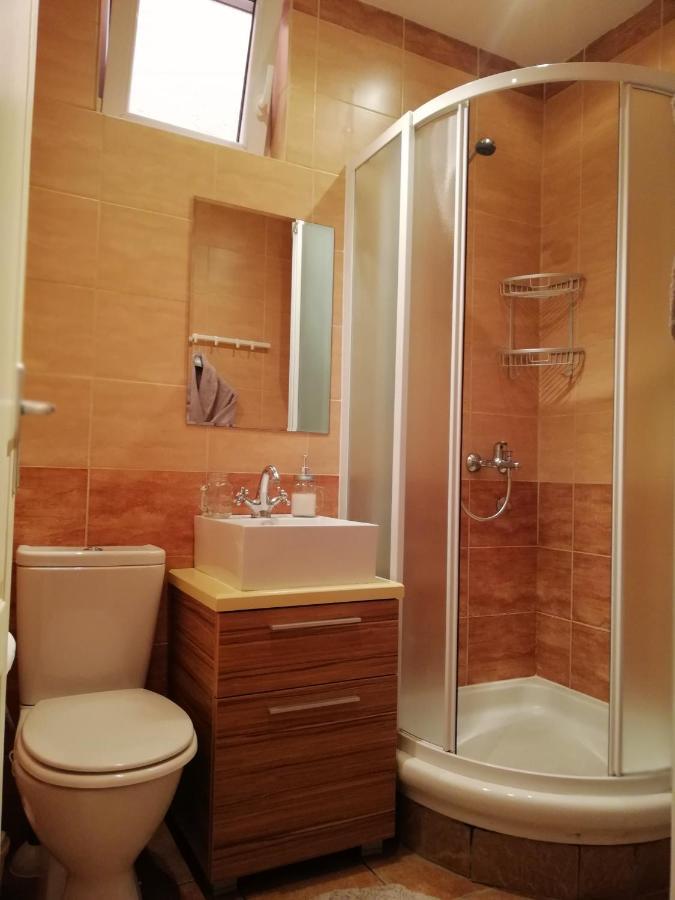 Nest Hotel Belgrado Buitenkant foto